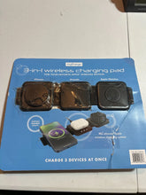 Load image into Gallery viewer, Mycharge 3-In-1 Wireless Charging Pad - USED MINT