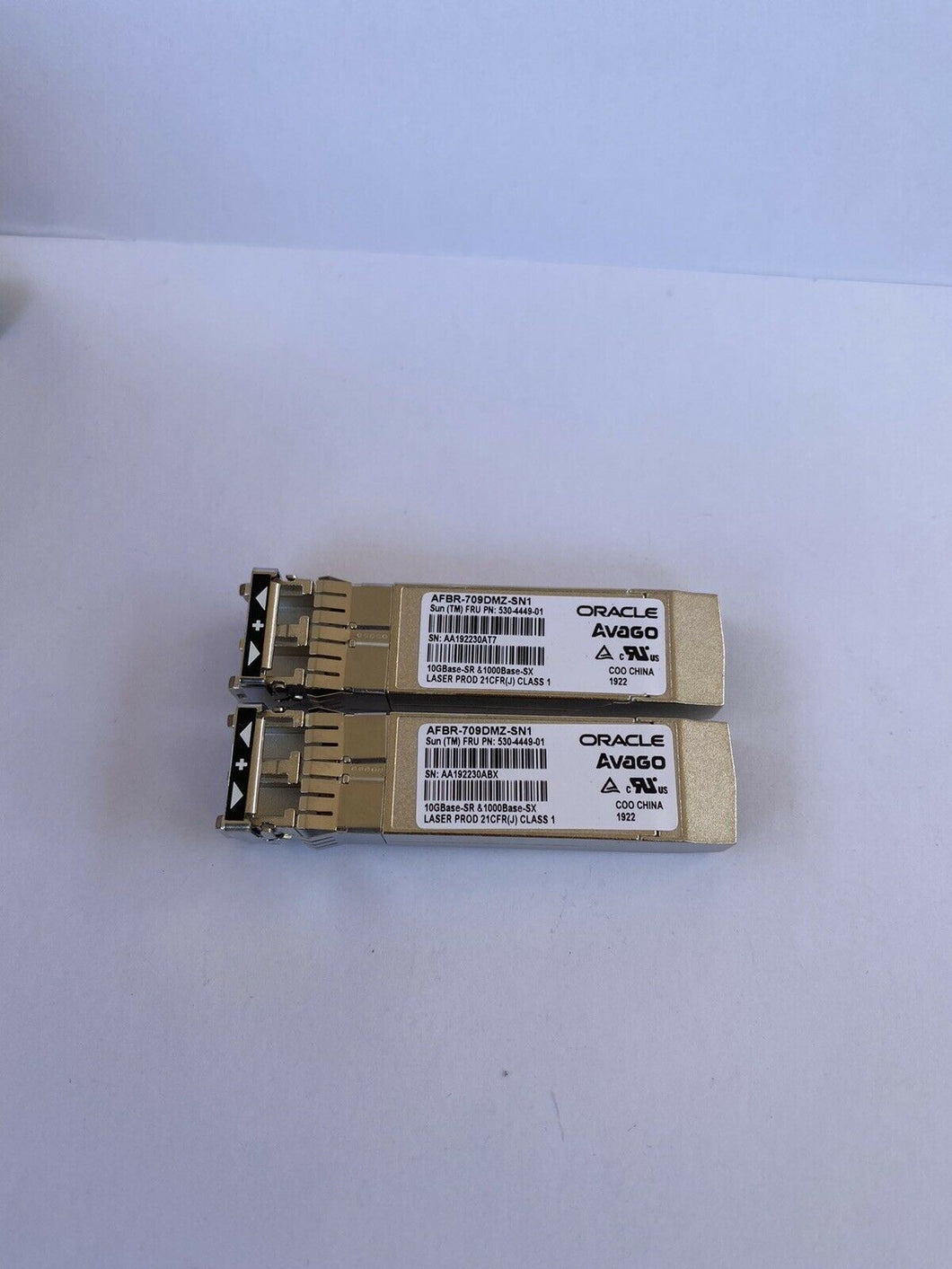2 PCs Avago AFBR-709DMZ-SN1 Oracle Sun 530-4449-01 10Gbs SFP+ Tranceiver Module