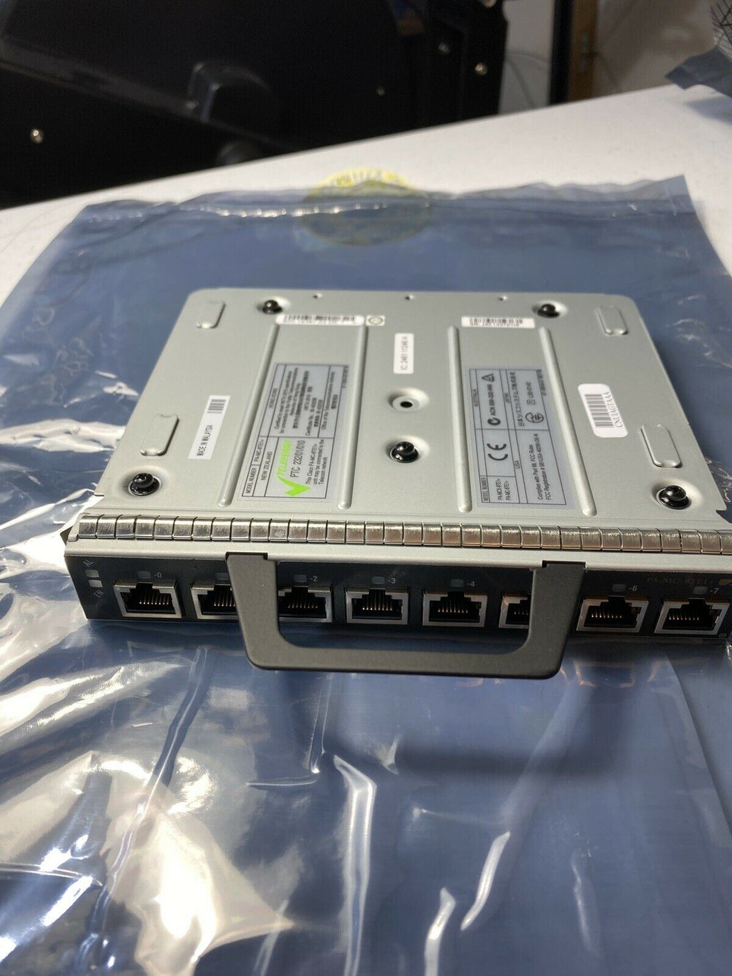 Cisco PA-MC-8TE1+ 8-Port Multichannel T1/E1 8PRI Adapter     (3a07)
